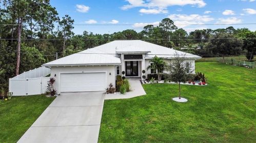 294 Ridgecrest Dr, Fort Pierce FL  34953-8303 exterior