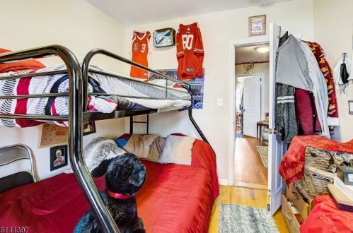 1645 Church St, Rahway NJ 07065-3424 exterior