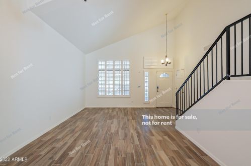 17033 45th St, Phoenix AZ 85050-8561 exterior