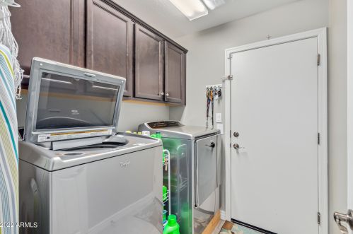 2005 Anderson Dr, Phoenix AZ 85022 exterior