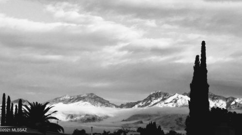 8961 3 St, Tucson AZ 85711-1416 exterior