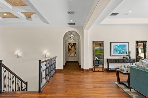 2621 Dundee St, Tampa FL  33629-7516 exterior