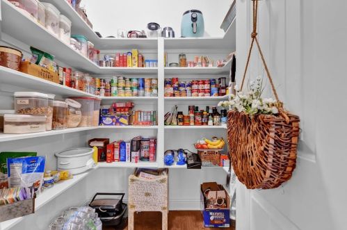 8702 Malardcrest Dr, Humble TX 77346-8106 exterior