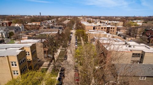 4032 Francisco Ave, Chicago IL 60618-2602 exterior