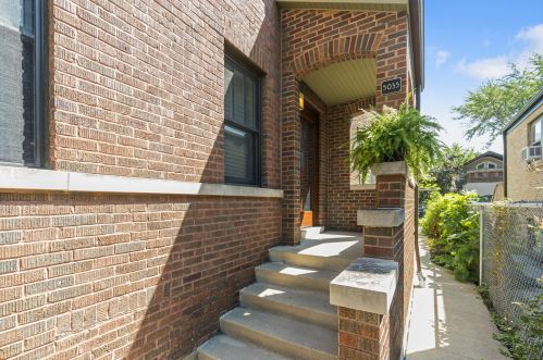 5035 Francisco Ave, Chicago, IL 60625-3609