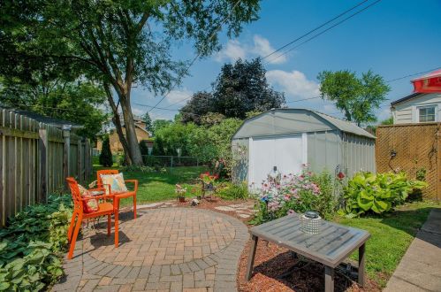 170 Pick Ave, Elmhurst IL 60126-3018 exterior