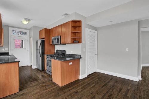 3402 Bell Ave, Chicago IL  60608-6011 exterior