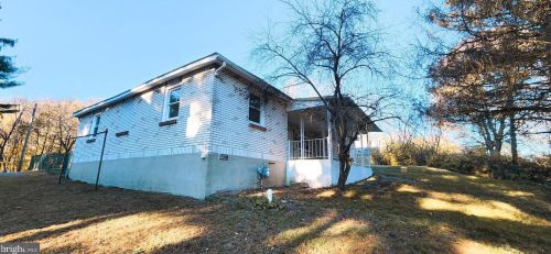 360 Prospect St, Primrose PA  17901-1243 exterior