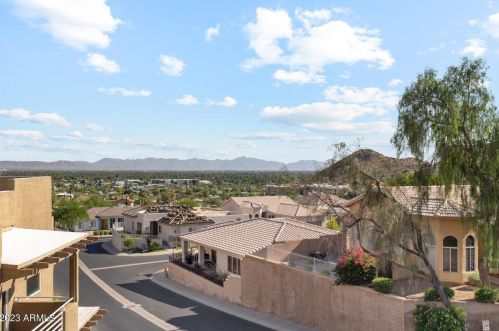 10401 Central Ave, Phoenix AZ 85020-1053 exterior