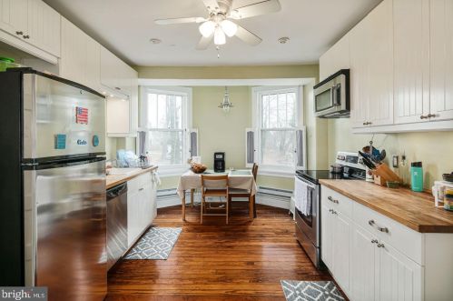 7317 Bryan St, Philadelphia PA 19119-1634 exterior