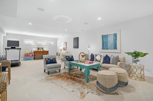 11428 Clayton Rd, Saint Louis MO 63131-2502 exterior