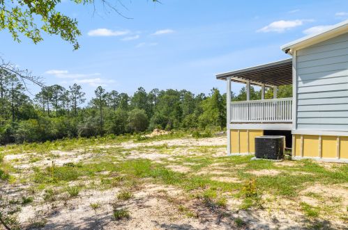332 Schubert Cir, Defuniak Springs FL 32433-5282 exterior