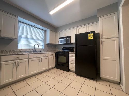 7524 Dolonita Dr, Tampa FL 33615-2452 exterior