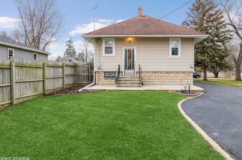 1524 Hosmer, Joliet IL 60435-4046 exterior