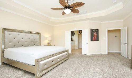 8118 12 Fairway Ln, Humble TX 77346-1716 exterior