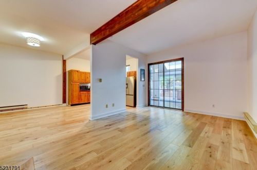 903 Alysia Ct, Dover NJ 07803-3056 exterior