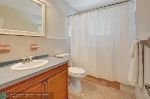 1364 4 St, Boca Raton FL 33486-4433 exterior