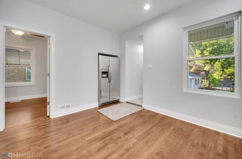 5724 Warwick Ave, Chicago IL 60641-3418 exterior