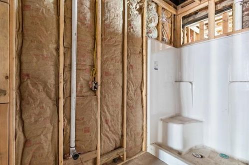 136 42 St, Pittsburgh PA 15201-9998 exterior