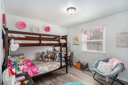 4762 Norfolk Cir, Kalamazoo MI  49024-3828 exterior