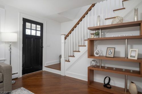 120 Mountainview Ave, Nutley NJ  07110-2233 exterior