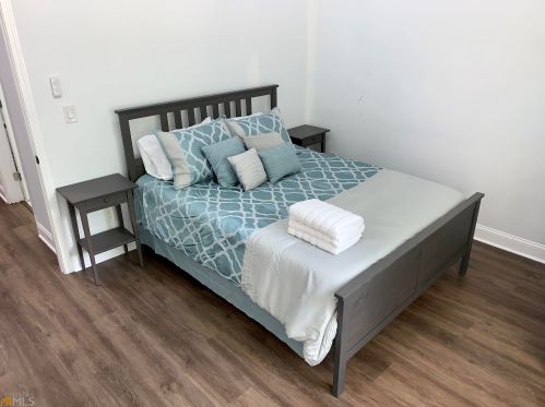 2062 Detroit Ave, Atlanta GA  30314-1105 exterior