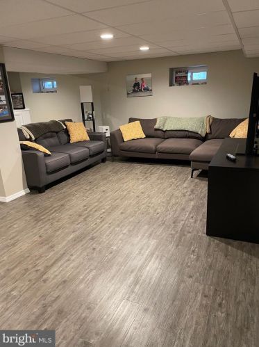 1208 High St, Haddon Heights NJ 08035-1843 exterior