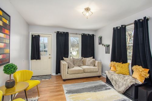 3240 Homecrest Ave, Wyoming MI exterior