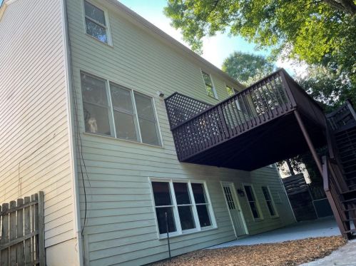 10895 Glenbarr Dr, Duluth GA 30097-7876 exterior