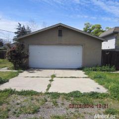 901 Kenwood Ave, Turlock, CA 95380-3330