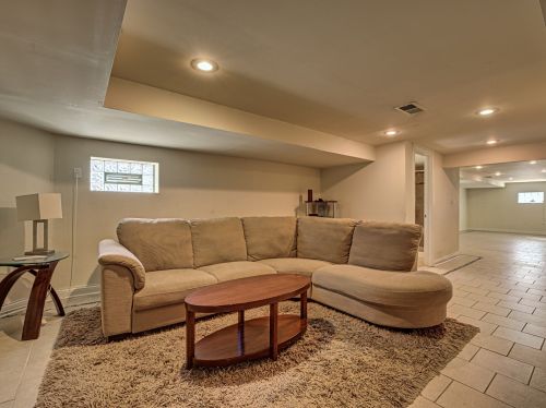 1635 92 Pl, Chicago IL 60619-7730 exterior