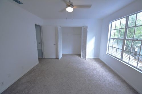 13968 Fletchers Mill Dr, Tampa FL 33613-4147 exterior