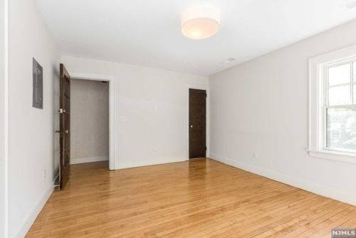 159 Forest St, Montclair NJ  07042-3806 exterior