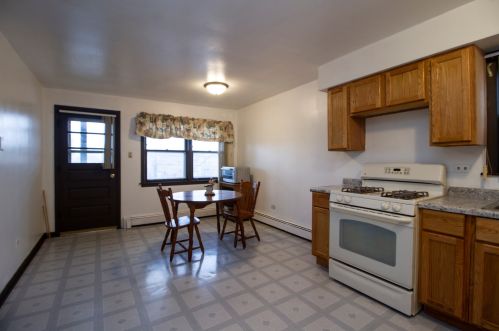 12539 Marshfield Ave, Chicago IL 60827-5940 exterior