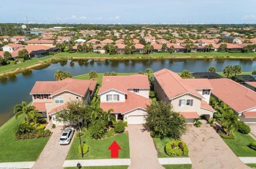 13411 Kent St, Naples FL 34109-3890 exterior