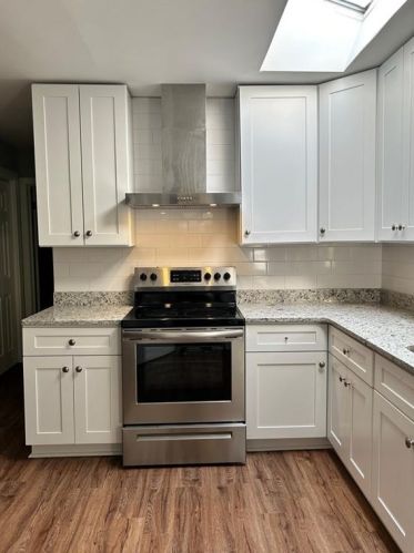 2354 Greenglade Rd, Atlanta GA  30345-3829 exterior