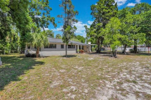 401 Floriland Ave, Tampa FL  33612-7809 exterior