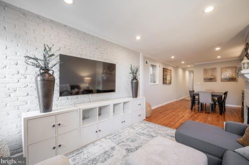 1624 D St, Washington DC  20003-2440 exterior