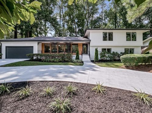 3019 Belingham Dr, Atlanta GA  30345-1503 exterior