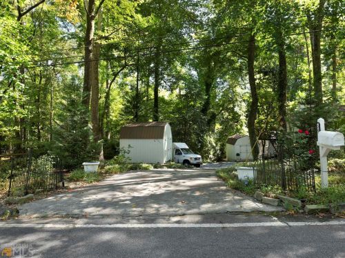 2671 Caldwell Rd, Atlanta GA exterior