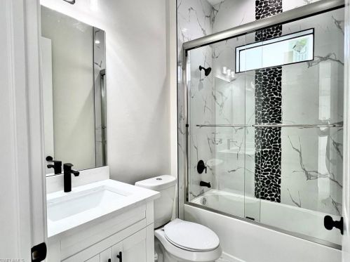 4281 60 Ave, Naples FL 34120-2684 exterior