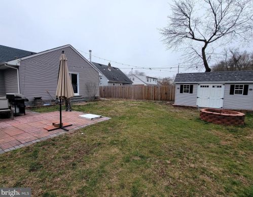 228 Bentley Ave, Trenton NJ  08619-3724 exterior