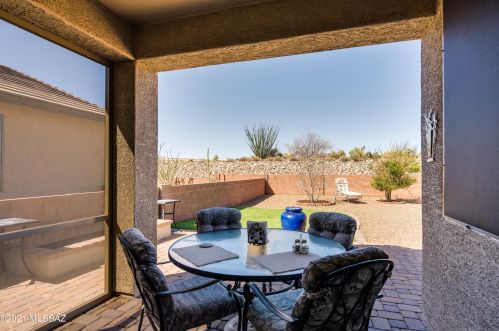 589 Rugged Cyn Dr, Green Valley AZ 85614-6188 exterior