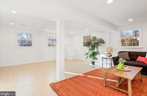 4228 Corcoran St, Alexandria VA 22309-1311 exterior