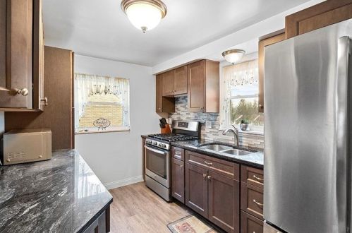 286 Pheasant Dr, Pittsburgh PA 15235-3160 exterior