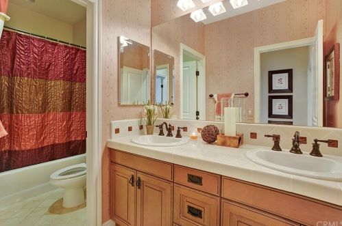 12612 Sierra Creek Dr, Riverside CA 92503-8453 exterior