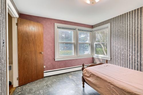 255 South St, Concord NH 03301-2661 exterior