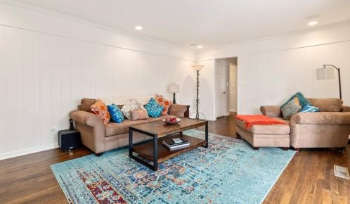 7105 Faunsworth Dr, Atlanta GA 30328-1941 exterior