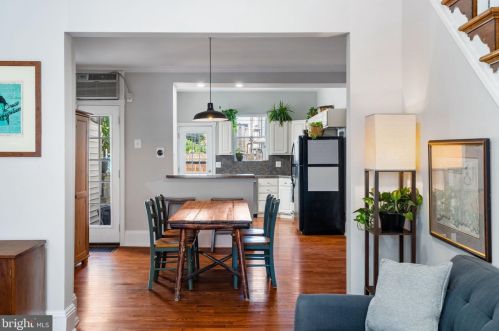 1233 Jackson St, Philadelphia PA 19148-2929 exterior