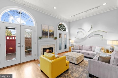 513 Princess St, Alexandria VA 22314-2332 exterior